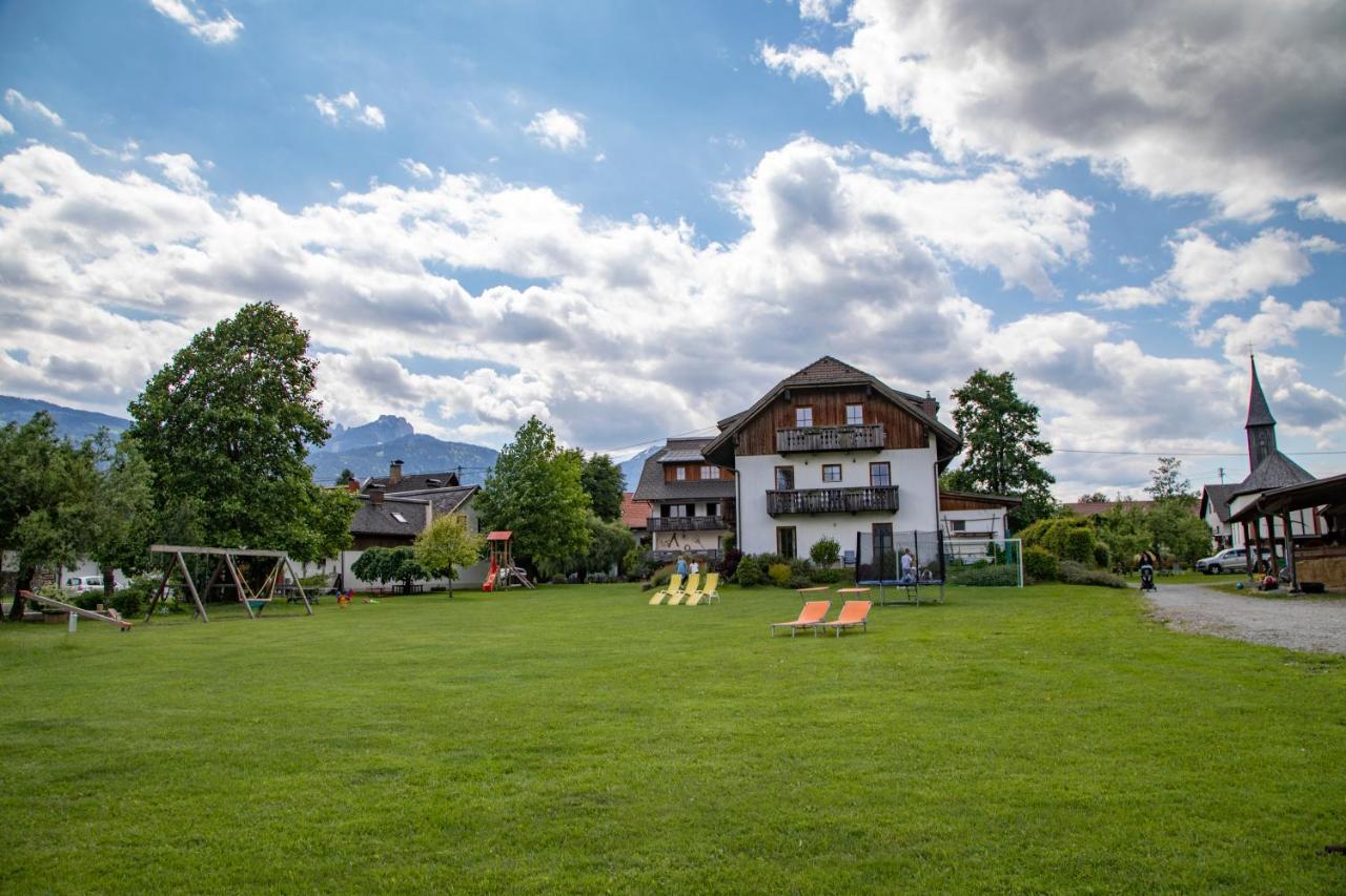 Hotel Schullerhof à Hermagor-Pressegger See Extérieur photo